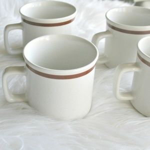 4 vintage cups mugs and 4 plates strong  ceramic
